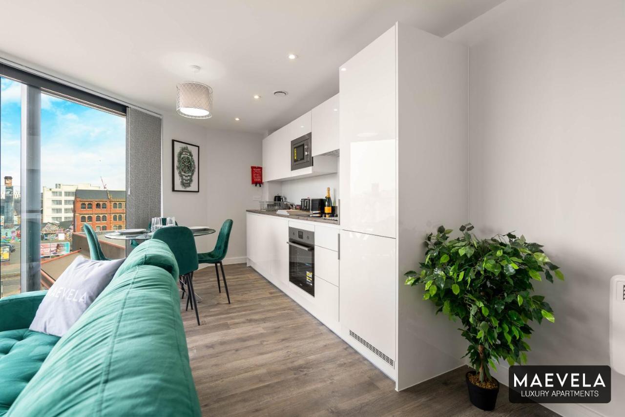 Maevela Apartments - Luxury Top Floor Penthouse - With Parking - 2 Bedroom New Build Apartment ✪ City Centre, Digbeth ✓ With Huge Patio Sliding Doors - City View - Rooftop Terrace - Ps4 & Smart Tv'S 伯明翰 外观 照片